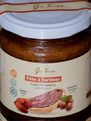 Pâte à tartiner dattes-noisettes